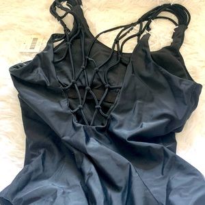 Black crossing straps swimsuit size M.